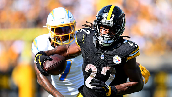 Los Angeles Chargers v Pittsburgh Steelers
