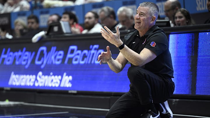 Boise State Broncos head coach Leon Rice.