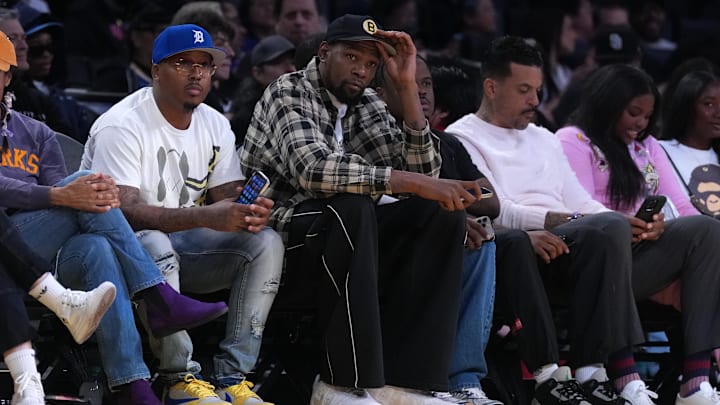 May 25, 2025; Los Angeles, California, USA; Kevin Durant (left) and Matt Barnes attend the WNBA game between the Chicago Sky and the LA Sparks at Crypto.com Arena. Mandatory Credit: Kirby Lee-Imagn Images
