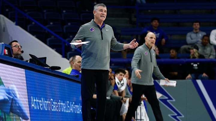 Boise State Broncos head coach Leon Rice.