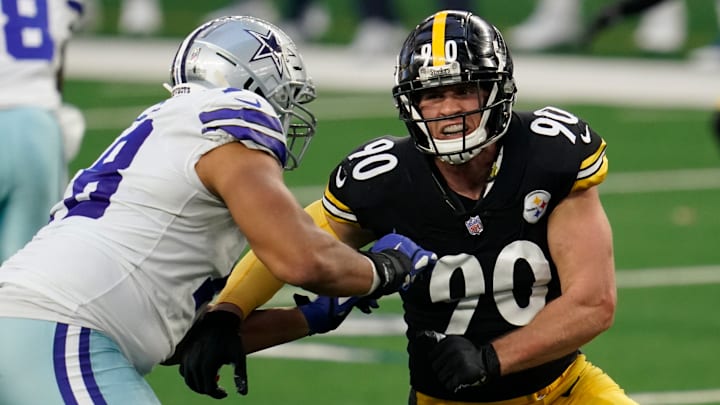 Pittsburgh Steelers v Dallas Cowboys