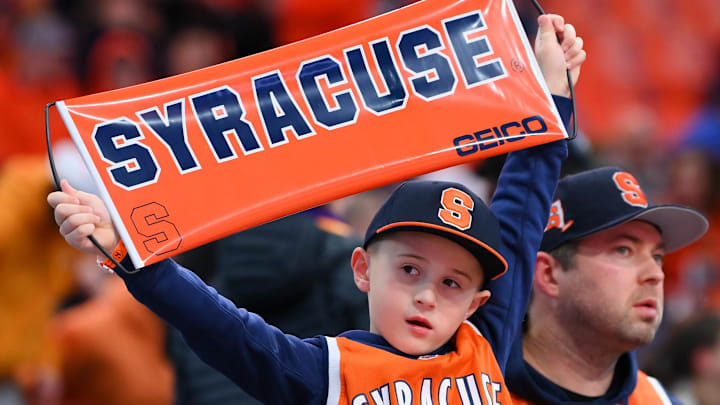 Four-star Kiyan Anthony goes off in front of Carmelo Anthony, while other Syracuse basketball targets light up the EYBL.
