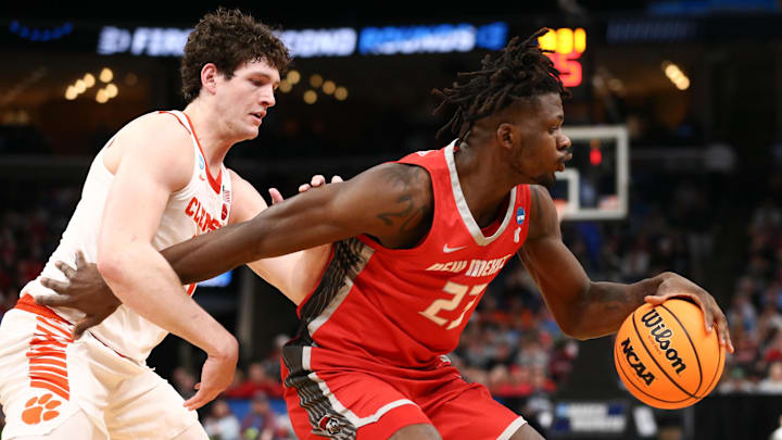 New Mexico Lobos center Nelly Junior Joseph.