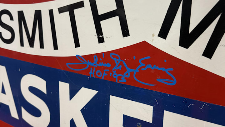 Signed Naismith Basketball Hall of Fame Sign at the Philly Card Show December 14, 2024