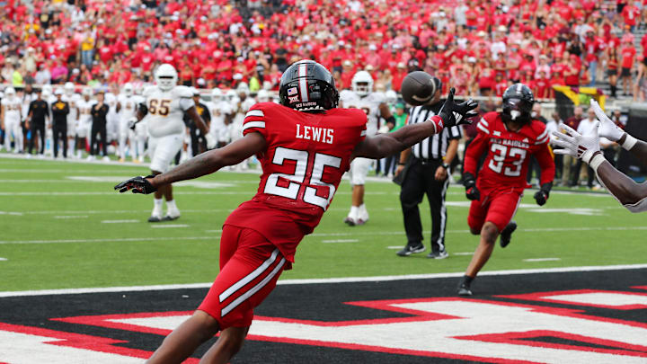 Sep 21, 2024; Lubbock, Texas, USA;  Texas Tech Red Raiders defensive safety Chapman Lewis (25) breaks up a pass against the Arizona State Sun Devils in the second half at Jones AT&T Stadium and Cody Campbell Field. Mandatory Credit: Michael C. Johnson-Imagn Images