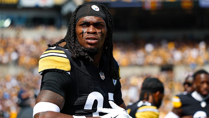 Los Angeles Chargers v Pittsburgh Steelers