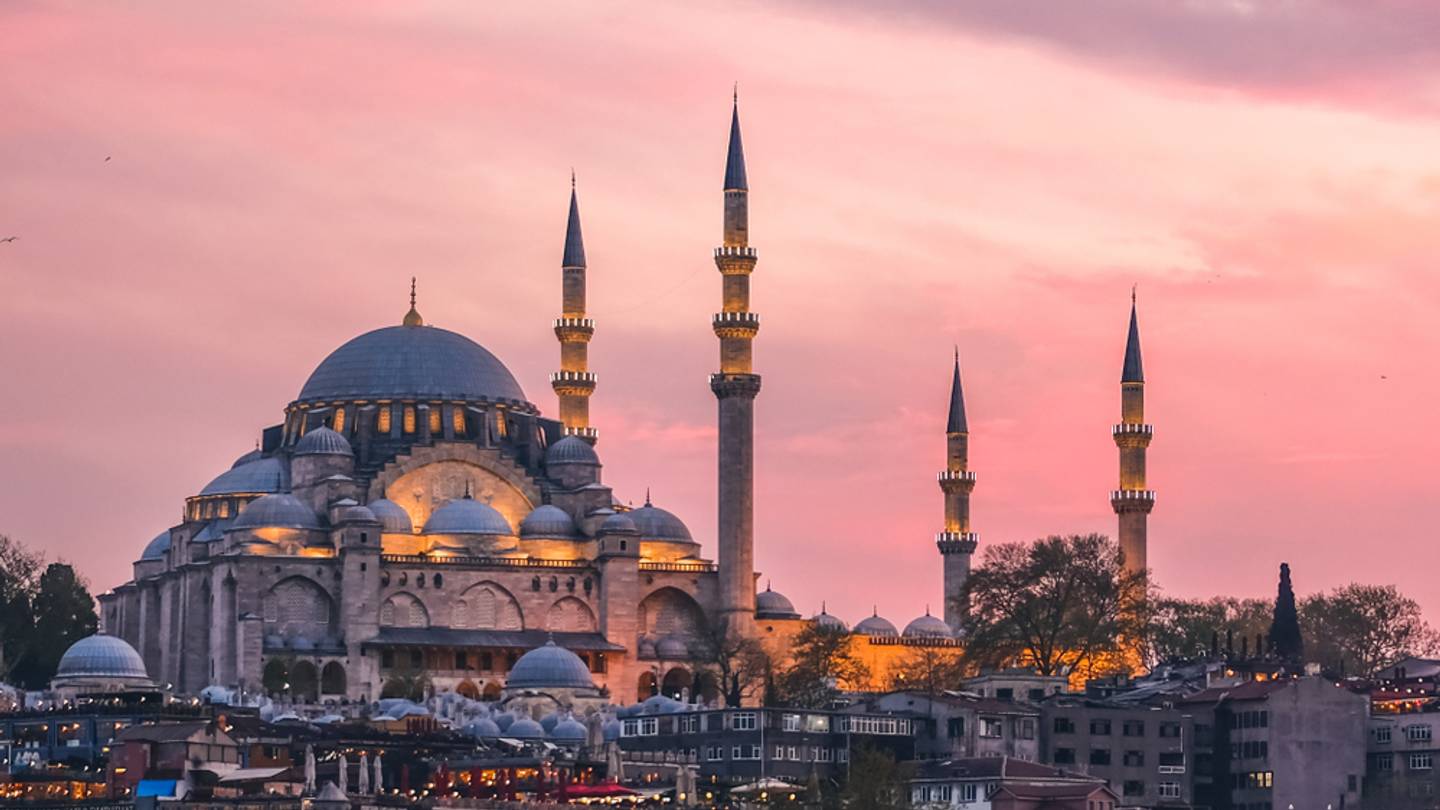 Dlaczego Turcja gra na mundialu jako „Türkiye"?