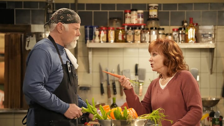 HAPPY'S PLACE -- "Pilot" -- Pictured: (l-r) Rex Linn as Emmett, Reba McEntire as Bobbie -- (Photo by: Casey Durkin/NBC)