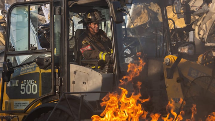 CHICAGO FIRE -- "Primary Search" Episode 1402 -- Pictured: Taylor Kinney as Lieutenant Kelly Severide -- (Photo by: Peter Gordon/NBC)