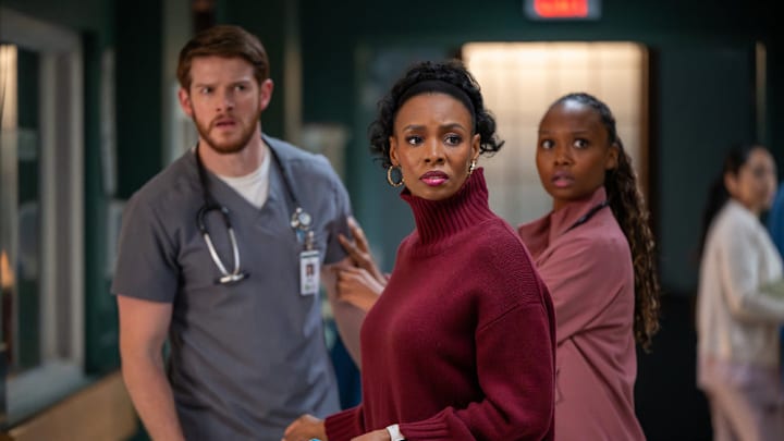 BRILLIANT MINDS -- "10 Minutes " Episode 211 -- Pictured: (l-r) Alex MacNicoll as Dr. Van Markus, Tamberla Perry as Dr. Carol Pierce, Ashleigh LaThrop as Dr. Ericka Kinney -- (Photo by: Pief Weyman/NBC) BRILLIANT MINDS -- "10 Minutes " Episode 211 -- Pictured: (l-r) Alex MacNicoll as Dr. Van Markus, Tamberla Perry as Dr. Carol Pierce, Ashleigh LaThrop as Dr. Ericka Kinney -- (Photo by: Pief Weyman/NBC)