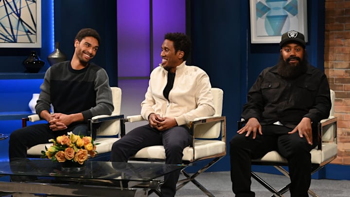 SATURDAY NIGHT LIVE -- "Regé-Jean Page" Episode 1798 -- Pictured: (l-r) Host Regé-Jean Page as Kingsley Ben-Adir, Chris Redd as Daniel Kaluuya, and Kenan Thompson as Ice Cub during the "Actors Spotlight" sketch on Saturday, February 20, 2021 -- (Photo by: Will Heath/NBC)