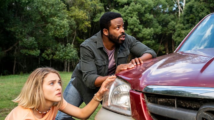 LA BREA -- "Sierra" Episode 301 -- Pictured: (l-r) Zyra Gorecki as Izzy, Chiké Okonkwo as Ty -- (Photo by: Mark Taylor/NBC)