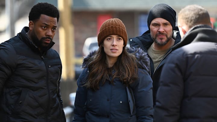 CHICAGO P.D. -- "Fight" Episode 1020 -- Pictured: (l-r) LaRoyce Hawkins as Kevin Atwater, Marina Squerciati as Kim Burgess, Patrick John Flueger as Adam Ruzek, Jason Beghe as Hank Voight -- (Photo by: Lori Allen/NBC)