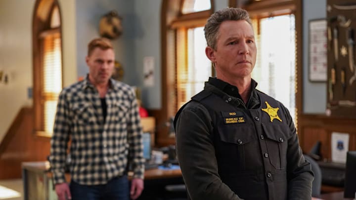 CHICAGO P.D. -- "Open Casket" Episode 12021 -- Pictured: (l-r) Patrick John Flueger as Officer Adam Ruzek, Shawn Hatosy as Deputy Chief Reid -- (Photo by: Elizabeth Sisson/NBC)