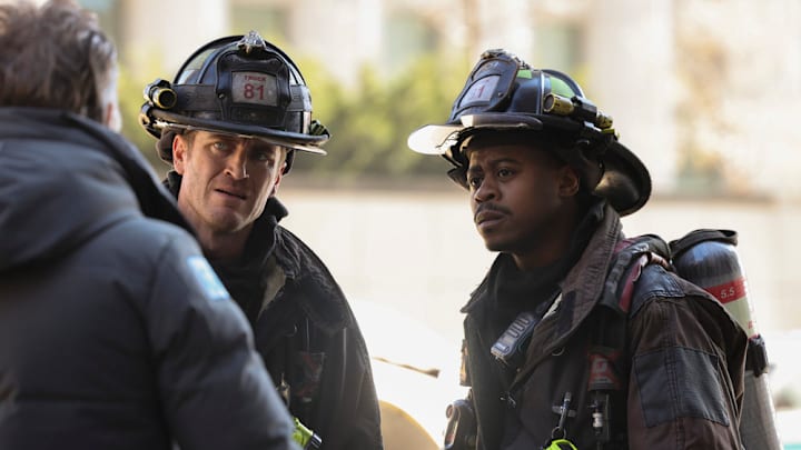 CHICAGO MED -- "In The Trenches: Part II" Episode 1011 -- Pictured: (l-r) Jake Lockett as Sam Carver, Daniel Kyri as Darren Ritter -- (Photo by: George Burns Jr/NBC) CHICAGO MED -- "In The Trenches: Part II" Episode 1011 -- Pictured: (l-r) Jake Lockett as Sam Carver, Daniel Kyri as Darren Ritter -- (Photo by: George Burns Jr/NBC)