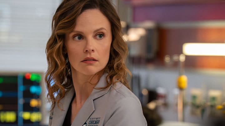 CHICAGO MED -- "Our So Called Lives" Episode 1111 -- Pictured: Sarah Ramos as Dr. Caitlin Lenox 