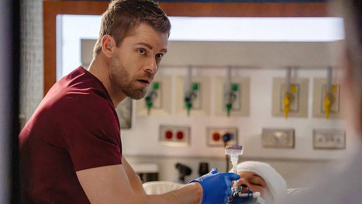 CHICAGO MED -- "Heaven Help Us" Episode 1121 -- Pictured: Luke Mitchell as Dr. Mitch Ripley CHICAGO MED -- "Heaven Help Us" Episode 1121 -- Pictured: Luke Mitchell as Dr. Mitch Ripley