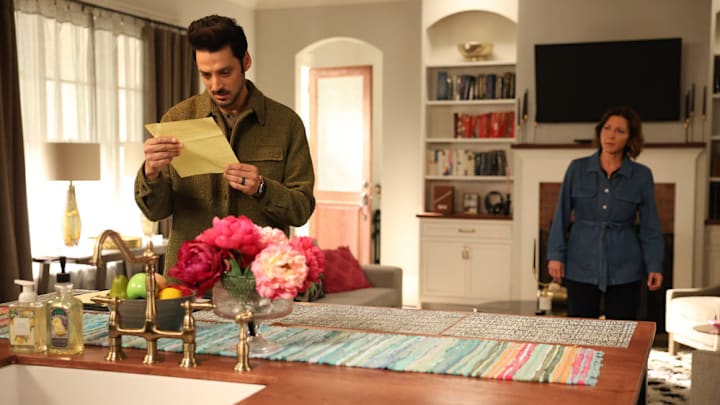 FOUND -- "Missing While Lonely" Episode 203 -- Pictured: (l-r) Karan Oberoi as Dahn, Kelli Williams as Margaret