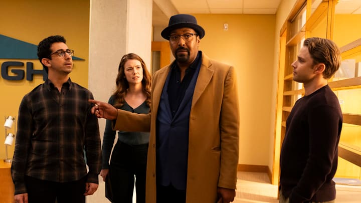 THE IRRATIONAL -- "The Overview Effect" Episode 216 -- Pictured: (l-r) Arash DeMaxi as Rizwan, Molly Kunz as Phoebe, Jesse L. Martin as Alec Mercer, Max Lloyd-Jones as Simon -- (Photo by: James Dittiger/NBC)