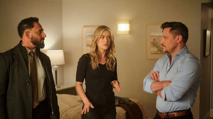 THE HUNTING PARTY -- "Denise Glenn" Episode 108 -- Pictured: (l-r) Patrick Sabongui as Jacob Hassani, Melissa Roxburgh as Rebecca 'Bex' Henderson, Nick Wechsler as Oliver Odell -- (Photo by: David Astorga/NBC)