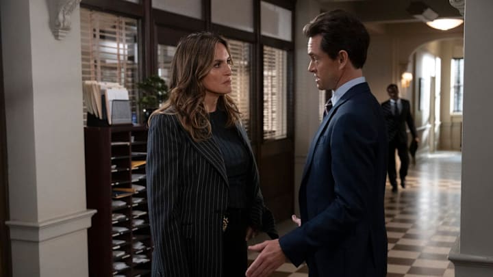 LAW & ORDER -- "The Perfect Man" Episode 24003 -- Pictured: (l-r) Mariska Hargitay as Capt. Olivia Benson, Hugh Dancy as Assistant District Attorney Nolan Price