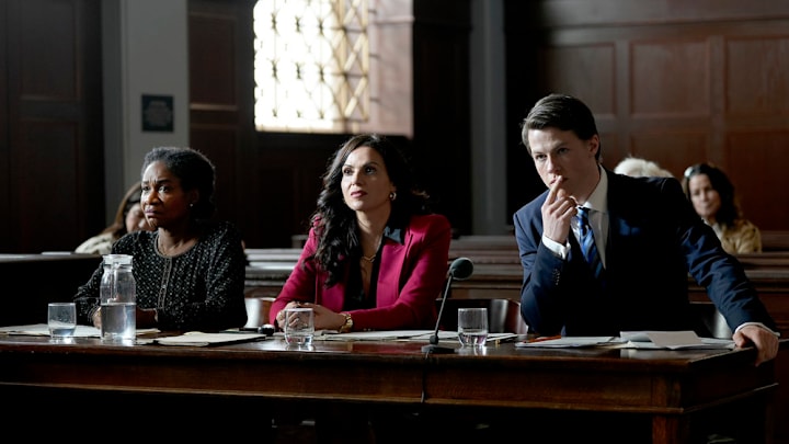 THE RAINMAKER -- Episode 110 -- Pictured: (l-r) Karen Bryson as Dot Black, Lana Parrilla as Jocelyn "Bruiser" Stone, Milo Callaghan as Rudy Baylor -- (Photo by: Christopher Barr/USA Network) THE RAINMAKER -- Episode 110 -- Pictured: (l-r) Karen Bryson as Dot Black, Lana Parrilla as Jocelyn "Bruiser" Stone, Milo Callaghan as Rudy Baylor -- (Photo by: Christopher Barr/USA Network)