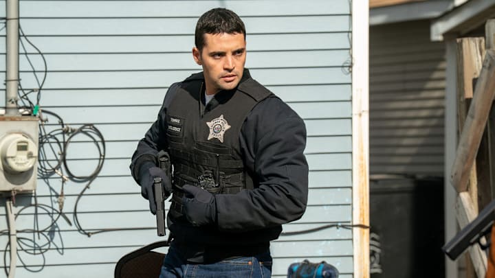 CHICAGO P.D. -- "Heroes" Episode 1309 -- Pictured: Benjamin Levy Aguilar as Dante Torres -- (Photo by: Elizabeth Sisson/NBC)