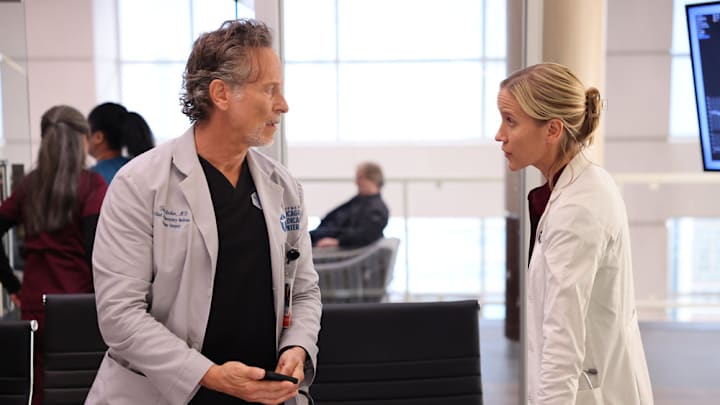 Chicago Med - Season 10 - Steven Weber as Dr. Dean Archer, Jessy Schram as Dr. Hannah Asher