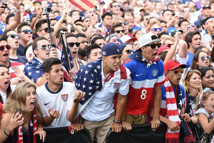 美国男足球迷