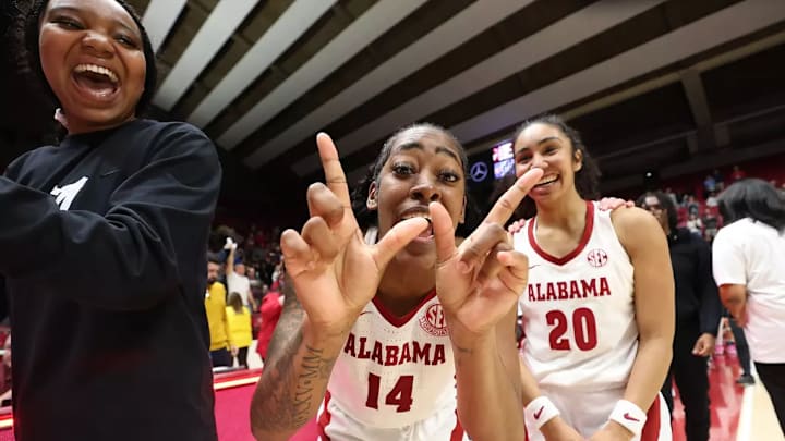 Alabama Guard Zaay Green (14) celebrates at Coleman Coliseum in Tuscaloosa, AL on Thursday, Feb 27, 2025.