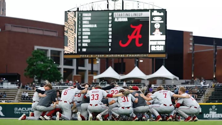 The Alabama baseball team at Hawkins Field.