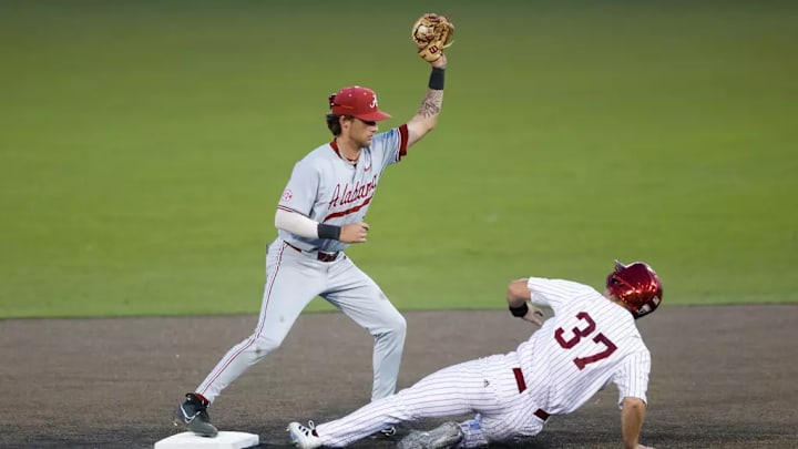 Alabama's Jon Young Jr. (31) in a game against Troy. Alabama's Jon Young Jr. (31) in a game against Troy.