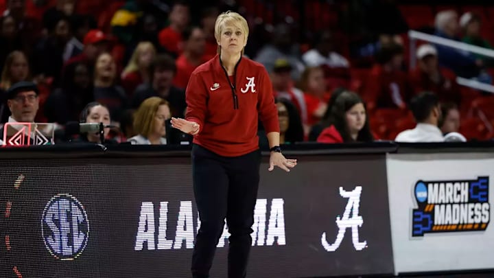 Alabama Head Coach Kristy Curry in a game against Green Bay at Xfinity Center in College Park, MD on Saturday, Mar 22, 2025.