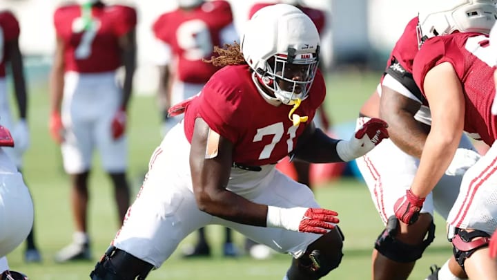 9/9/25 MFB Practice 1 Wisconsin week Alabama Offensive Lineman Kam Dewberry (71)