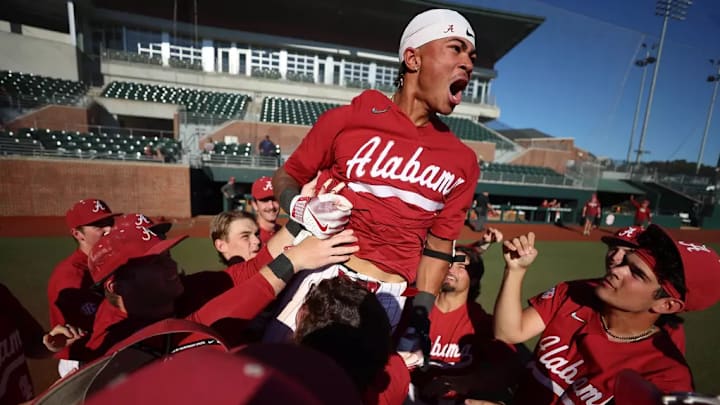 The University of Alabama Baseball Team (Gumps) celebrates walk-off homer during Fall World Series at Sewell-Thomas Stadium in Tuscaloosa, AL on Friday, Oct 31, 2025.