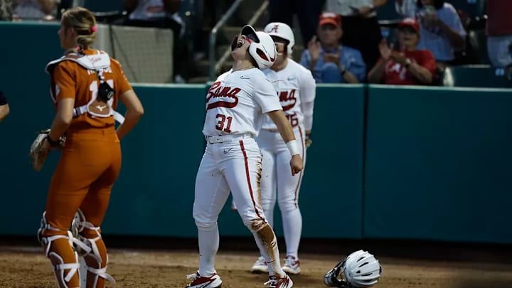 Alabama Softball Player Alexis Pupillo (31) in action against Texas at Rhoads Stadium in Tuscaloosa, AL on Thursday, Apr 2, 2026.