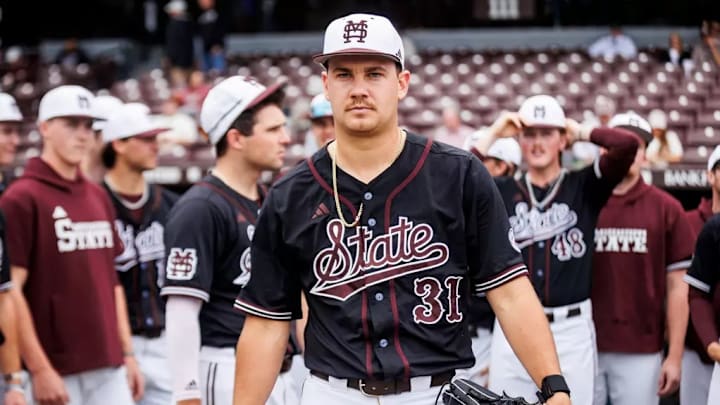 Mississippi State Pitcher Karson Ligon (#31) during the game between the South Carolina Gamecocks and the Mississippi State Bulldogs at Dudy Noble Field at Polk-Dement Stadium in Starkville, MS. Mississippi State Pitcher Karson Ligon (#31) during the game between the South Carolina Gamecocks and the Mississippi State Bulldogs at Dudy Noble Field at Polk-Dement Stadium in Starkville, MS.