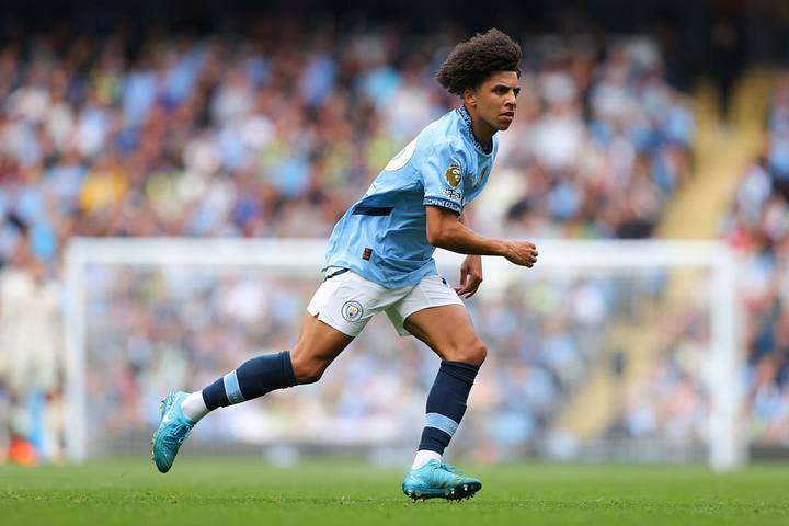 Best young right backs in EA FC 25