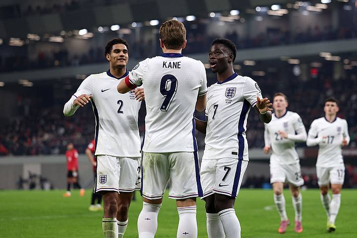 England players celebrate นักเตะอังกฤษเฉลิมฉลอง