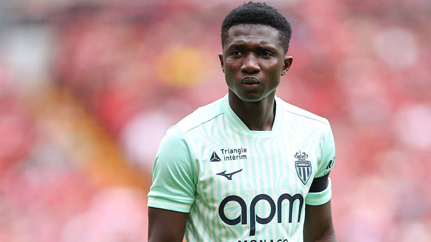 After Failed Chelsea Move, Lamine Camara Is Not Ruling Out Another Transfer