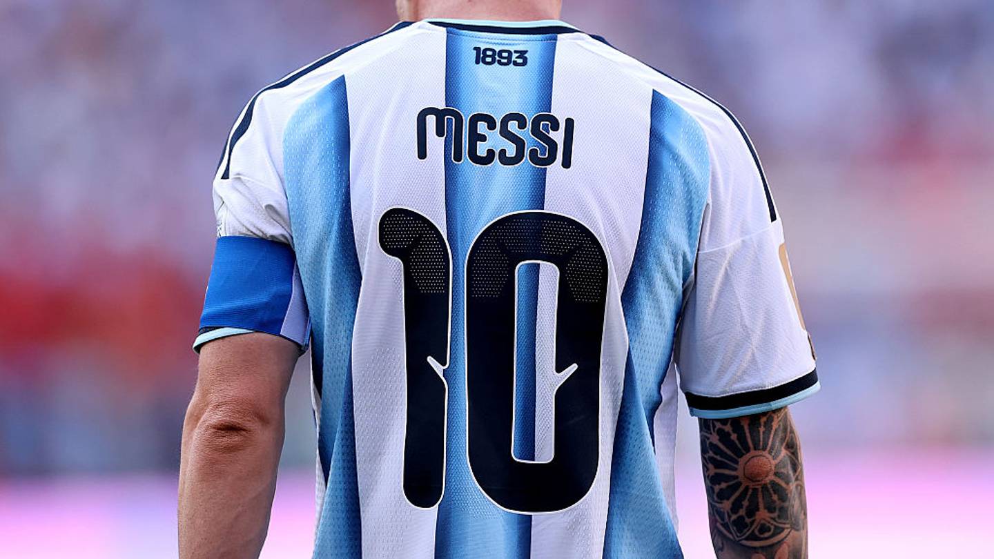 Who Will Wear Argentina’s Iconic No. 10 Jersey Before Lionel Messi’s Farewell?