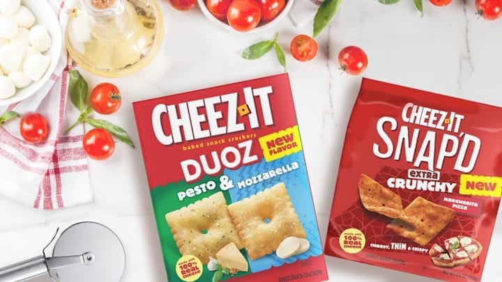New Cheez-It Pizza flavors. Image courtesy Cheez-It.