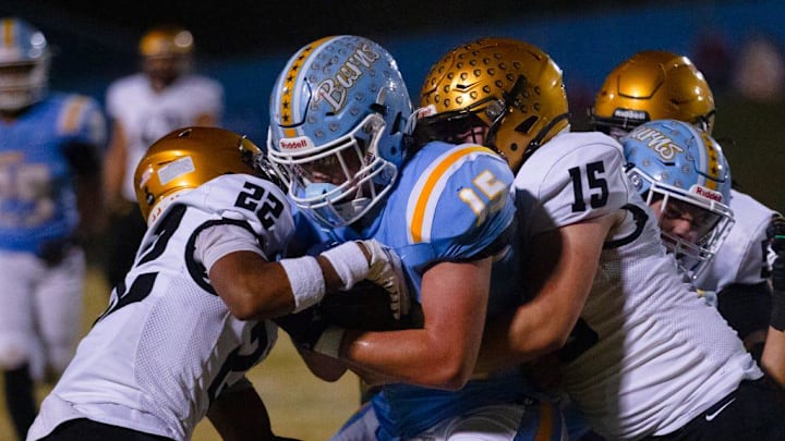 Burns in action against Shelby last season.