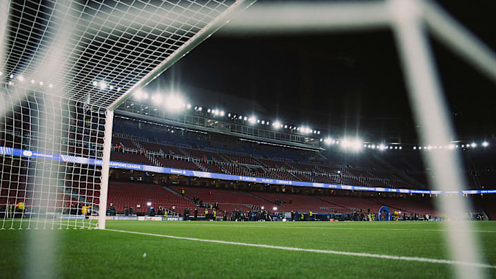 การเปลี่ยนแปลงคัมป์ นูของบาร์เซโลนาพร้อมเขย่าการแข่งขันชิงตำแหน่งประธาน