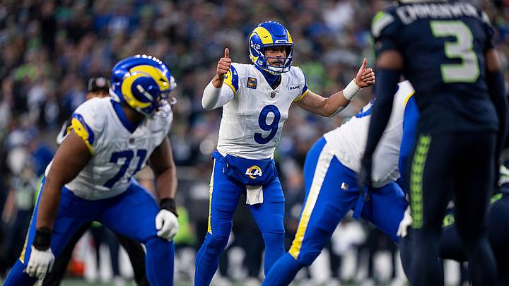 The Rams and Seahawks will face off twice over the final three weeks of the season. The Rams and Seahawks will face off twice over the final three weeks of the season.