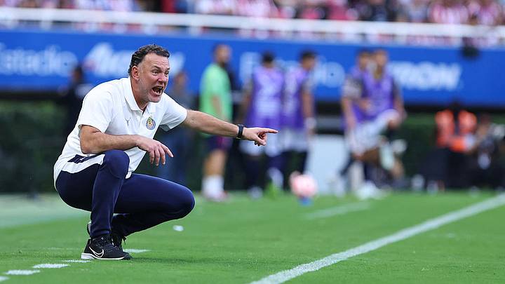Gabriel Milito, técnico de las Chivas del Guadalajara, ha logrado que técnicos rivales como Larcamón, de Cruz Azul, y Jardine, de América, tengan elogios a su equipo.