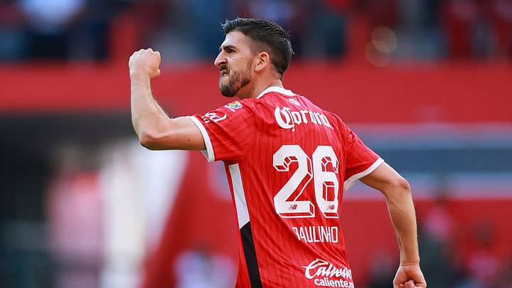 Paulinho anotó doblete ante León y suma 9 tantos.