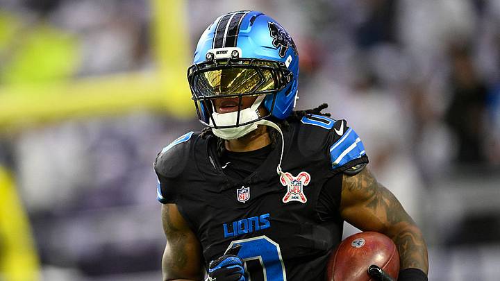 El corredor de los Lions, Jahmyr Gibbs, ha llegado al Pro Bowl en cada una de sus primeras tres temporadas en la NFL. El corredor de los Lions, Jahmyr Gibbs, ha llegado al Pro Bowl en cada una de sus primeras tres temporadas en la NFL.