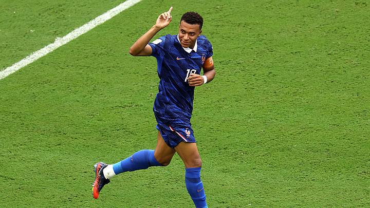 Mbappé iguala a Messi como máximo anotador de la historia del Mundial con 21 goles Mbappé iguala a Messi como máximo anotador de la historia del Mundial con 21 goles