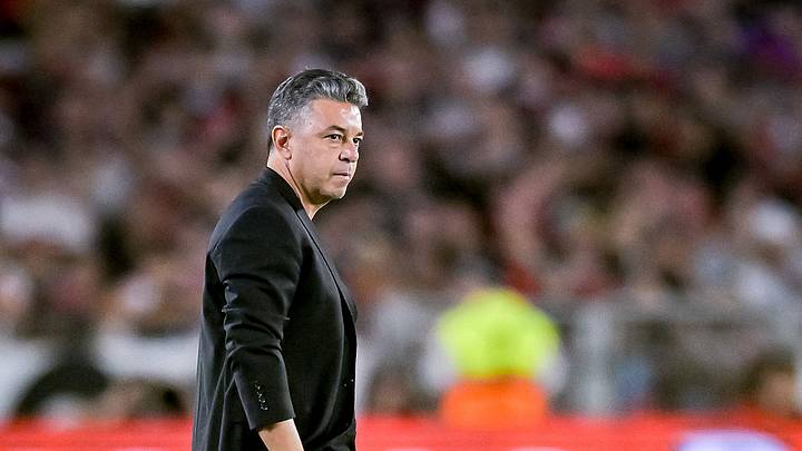 Marcelo Gallardo debutó con Ecuador con derrota ante Corea del Sur. Marcelo Gallardo debutó con Ecuador con derrota ante Corea del Sur.